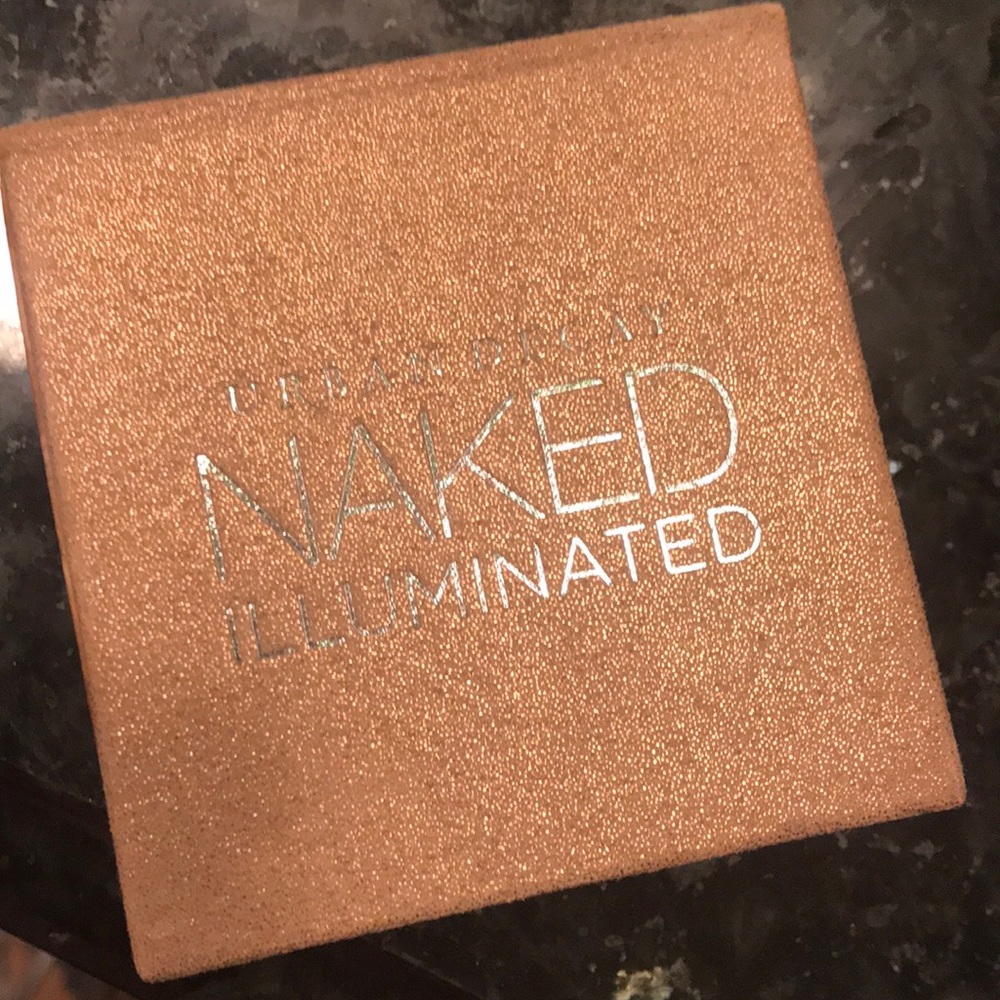 Urban decay naked illumated
